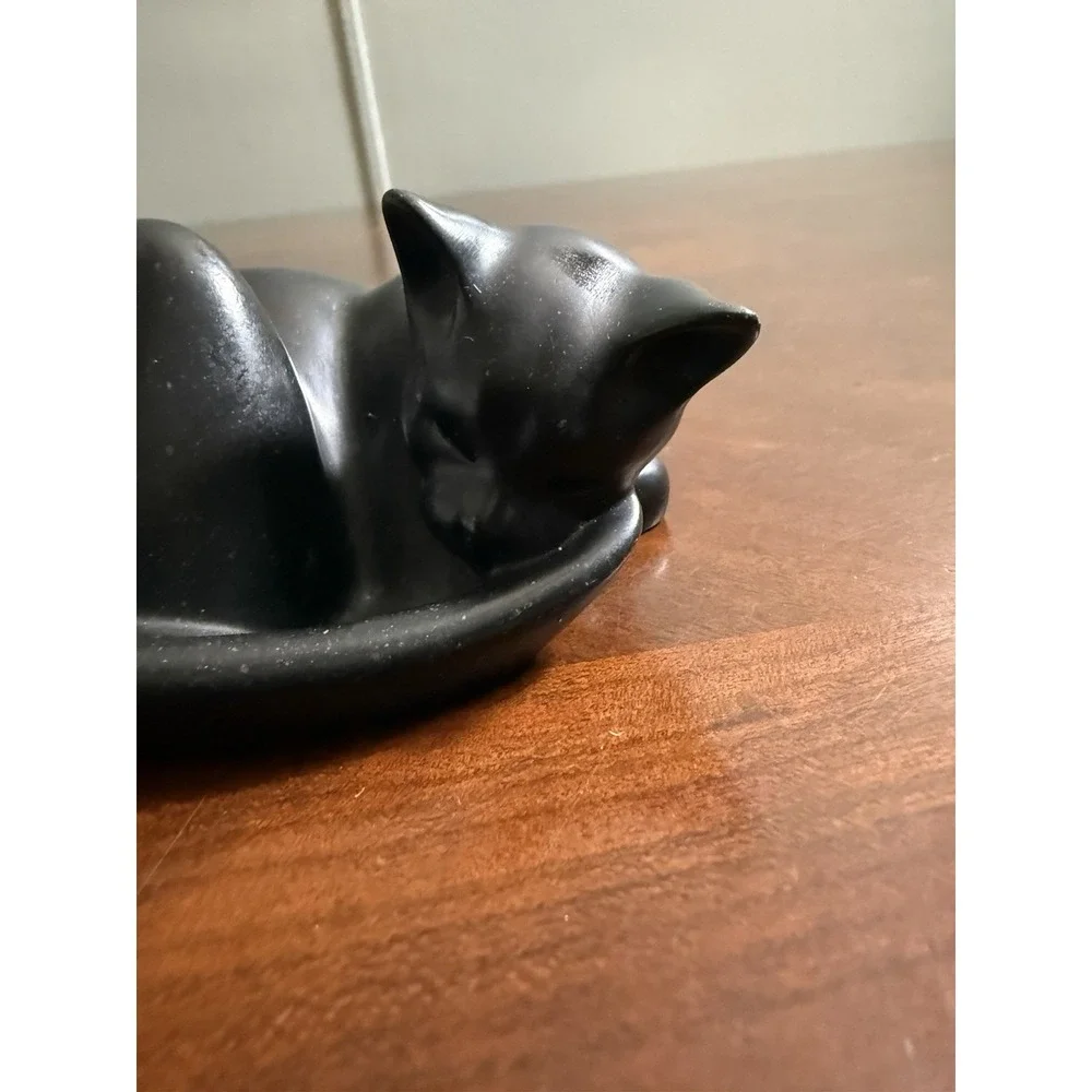 Vtg Capella of Dartington Sleeping‎ Cat Black Resin Figurine Paperweight
